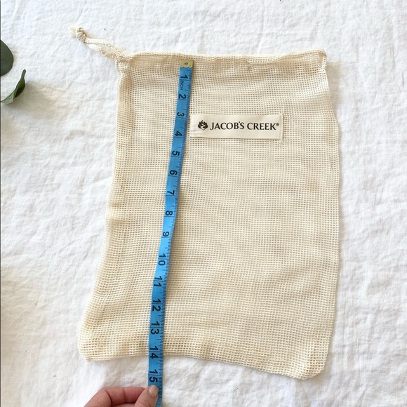 New Four Piece Reusable Produce Bags - Picture 5 of 6